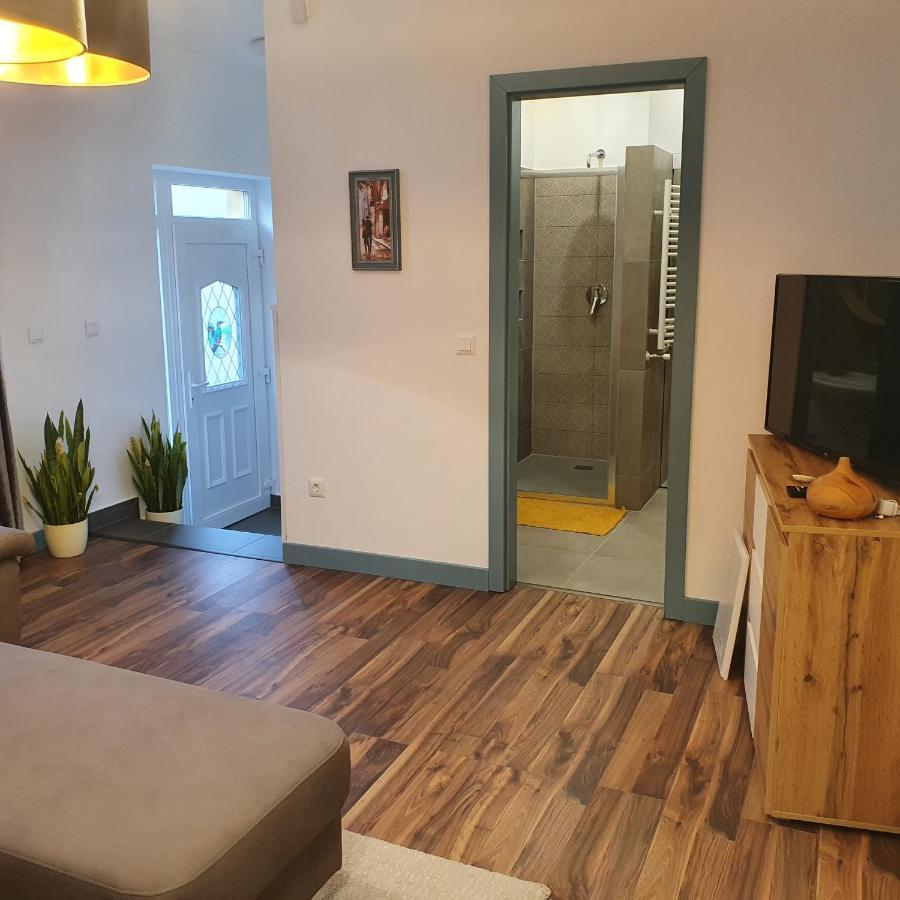 Jegmadar Apartman Дебрецен Экстерьер фото
